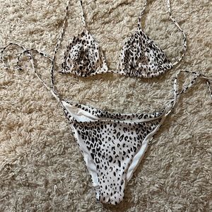 H&M leopard bikini size 6